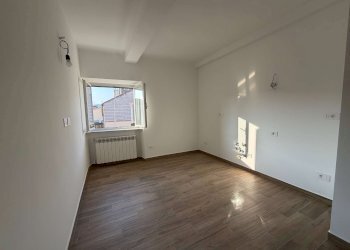 img_0612 - Three-room apartment vico schiaffino, Genova (neighborhood Sestri Ponente) - photo 5