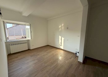 img_0615 - Three-room apartment vico schiaffino, Genova (neighborhood Sestri Ponente) - photo 7