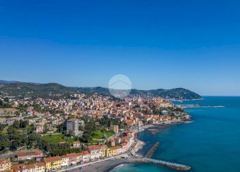 Box Via Gabriele D'Annunzio, Imperia - foto 1