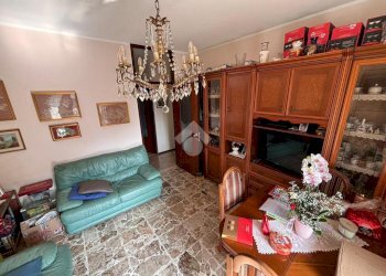 Trilocale Via XXV aprile 1945, Novara - foto 3