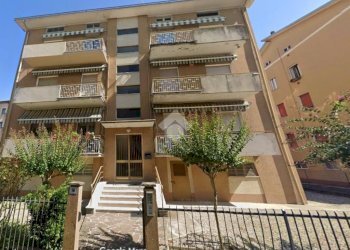 Trilocale Via osvaldo dominici, Colorno - foto 1