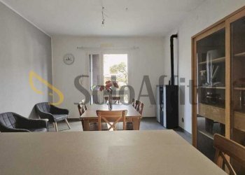 sala con angolo cottura - Appartamento Forlimpopoli - foto 4