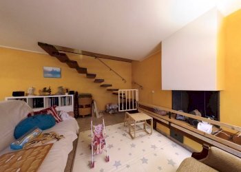 DJI_20260320_151106_91_pano.jpg - Quadrilocale Via Sottoportici, Castelnuovo Magra - foto 2