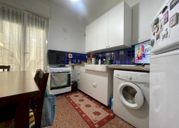 cucina tris  affitto via tanini borgoratti genova. - Four-room apartment Via Giulio Tanini 25 g, Genova (neighborhood Borgoratti) - photo 3