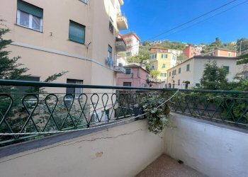 balcone  affitto via tanini borgoratti genova.jpeg - Four-room apartment Via Giulio Tanini 25 g, Genova (neighborhood Borgoratti) - photo 4