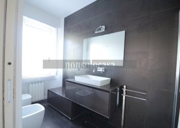 BAGNO IN CAMERA - Three-room apartment Via Piero della Francesca 14, Perugia - photo 14