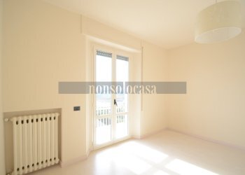 SECONDA CAMERA - Three-room apartment Via Piero della Francesca 14, Perugia - photo 28