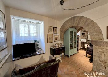 05.jpg - Porzione di casa Corso Cardinale Rotelli, Corciano - foto 5