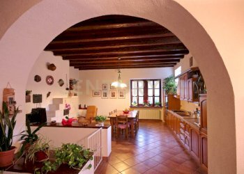 9.jpg - Villa Via Adige 25, Brentino Belluno - photo 9