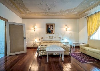 la camera da letto (8) - Villa Via Adige 25, Brentino Belluno - foto 15