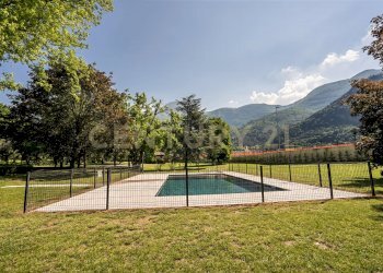 piscina (3) - Villa Via Adige 25, Brentino Belluno - foto 19