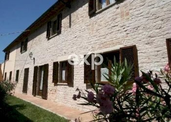 Villa Strada Monte Peruzzo, Cagli - photo 1