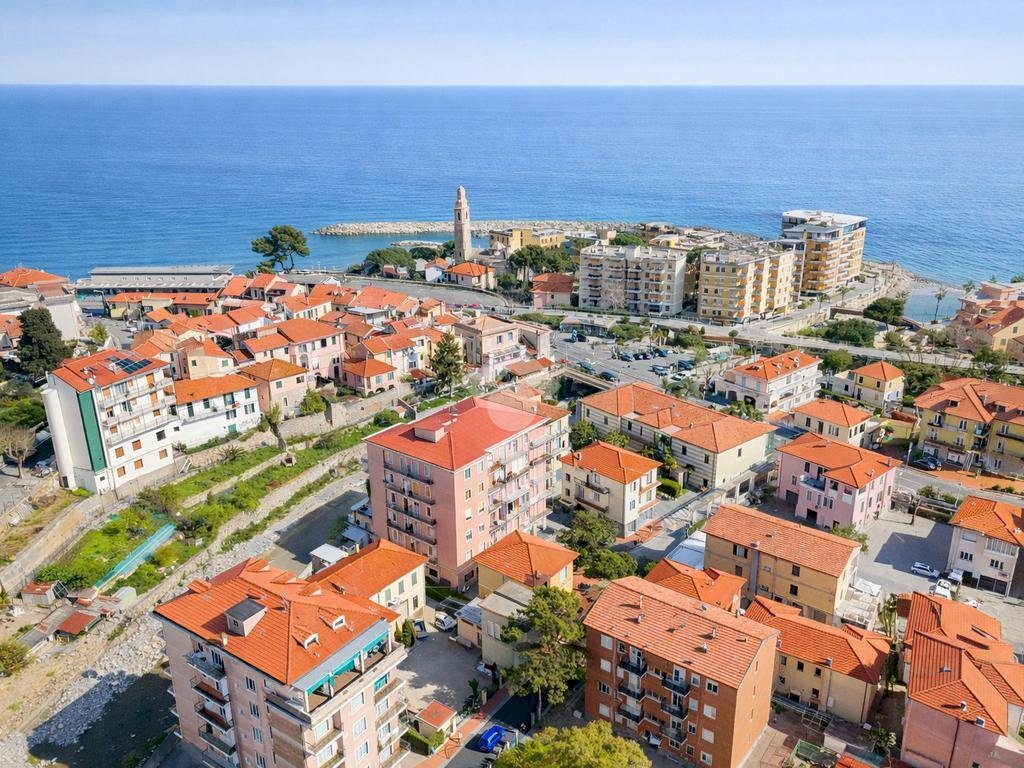 Three-room apartment Via Vignasse, San Lorenzo al Mare - photo 1
