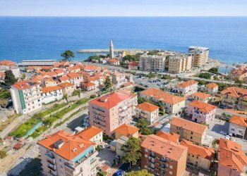 Three-room apartment Via Vignasse, San Lorenzo al Mare - photo 1