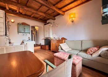 Quadrilocale Via G. Vassale, Lerici - foto 3