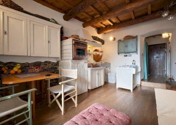 Quadrilocale Via G. Vassale, Lerici - foto 4