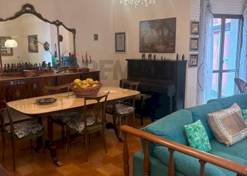 Sala da pranzo - Casa semi indipendente via cassino venafro
 
24, Acquafondata - foto 5