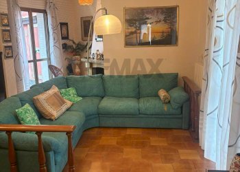 Soggiorno - Casa semi indipendente via cassino venafro
 
24, Acquafondata - foto 6