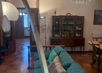 Sala da pranzo - Casa semi indipendente via cassino venafro
 
24, Acquafondata - foto 10