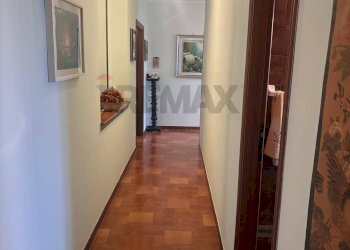 Hall / corridoio - Casa semi indipendente via cassino venafro
 
24, Acquafondata - foto 20