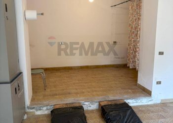 Stanza vuota - Casa semi indipendente via cassino venafro
 
24, Acquafondata - foto 26