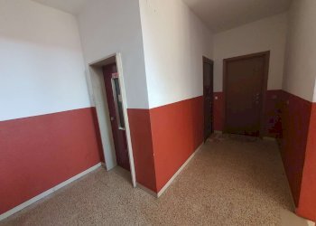 atrio - Three-room apartment via Amendola, Paullo - photo 39