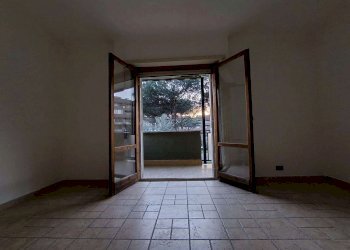 Camera da letto 8. - Bilocale via Alessandro Ruspoli, Roma - foto 20