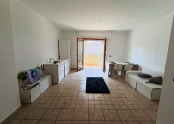 Soggiorno 8. - Two-room apartment via Alessandro Ruspoli, Roma (neighborhood Acilia) - photo 8