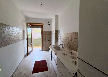 Cucina 1. - Two-room apartment via Alessandro Ruspoli, Roma (neighborhood Acilia) - photo 25
