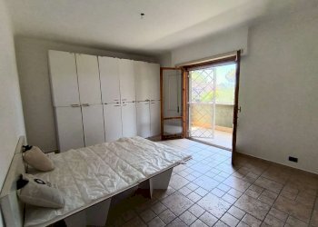 Camera da letto 1. - Two-room apartment via Alessandro Ruspoli, Roma (neighborhood Acilia) - photo 35