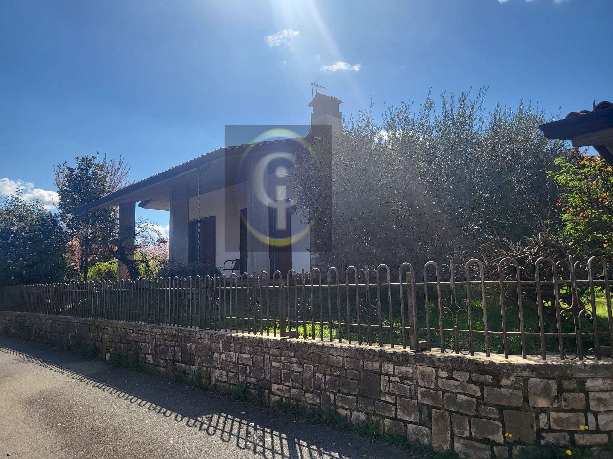 ESTERNO - Villa Unifamiliare Prevalle - foto 2