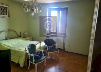 CAMERA MATRIMONIALE - Villa Unifamiliare Prevalle - foto 12