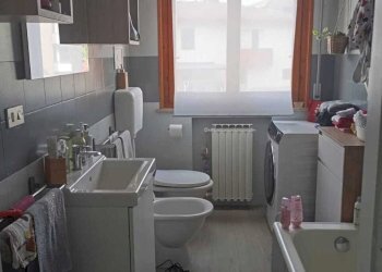 bagno - Trilocale Via Ragazzi del '99 9, Parma (zona Fognano) - foto 15