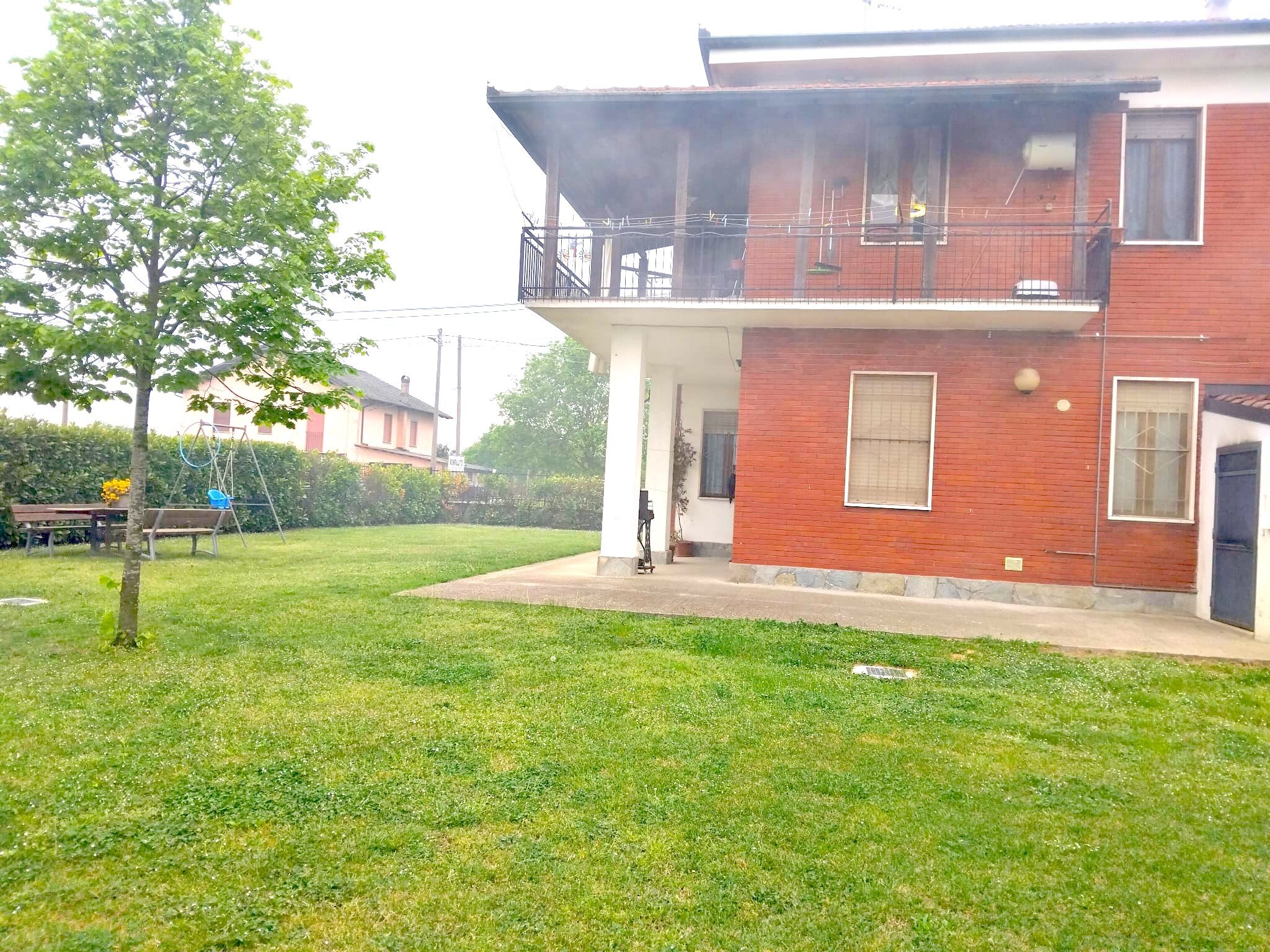 Facciata - Villa Strada Comunale dei Bordoni, 24, Castello di Annone - foto 2