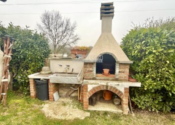 Dettagli - Villa Strada Comunale dei Bordoni, 24, Castello di Annone - foto 5