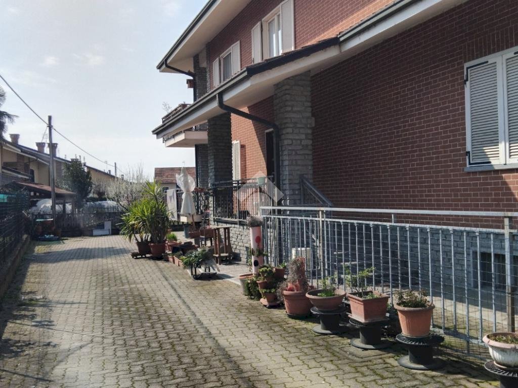 Apartment Via casot, Vigone - photo 2