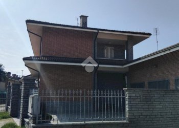 Apartment Via casot, Vigone - photo 4