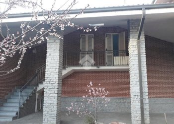 Four-room apartment Via casot, Vigone - photo 1