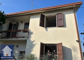 Casa indipendente Russi - foto 2