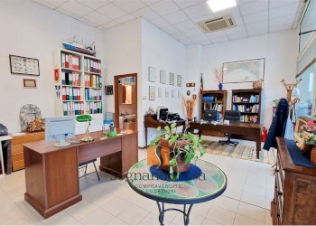 Locale Commerciale Via Bosi Maramotti, Ravenna - foto 1