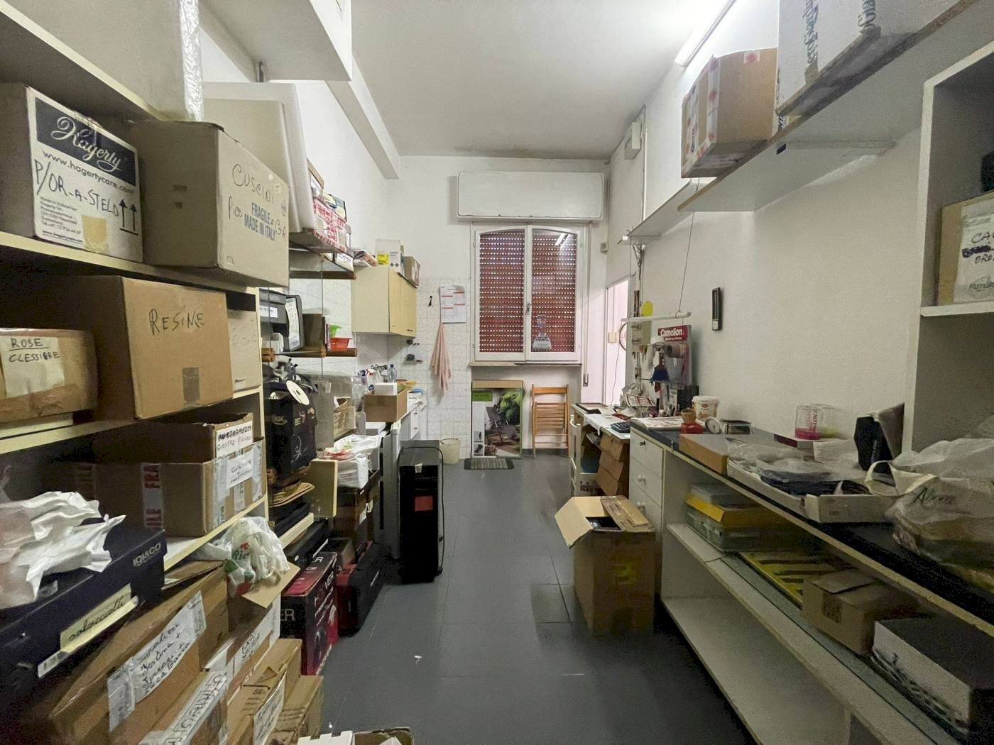 Negozio Viale Publio Virgilio Marone, Ravenna - foto 2