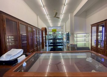 Negozio Viale Publio Virgilio Marone, Ravenna - foto 8