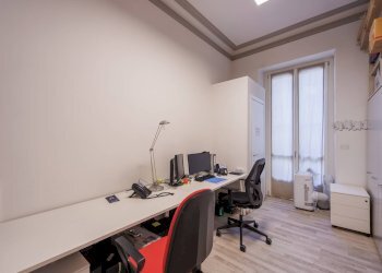 Office Torino (neighborhood Centro) - photo 8