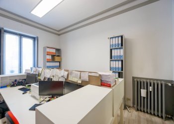 Office Torino (neighborhood Centro) - photo 11