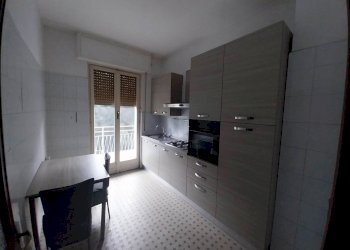 Trilocale Savona - foto 2