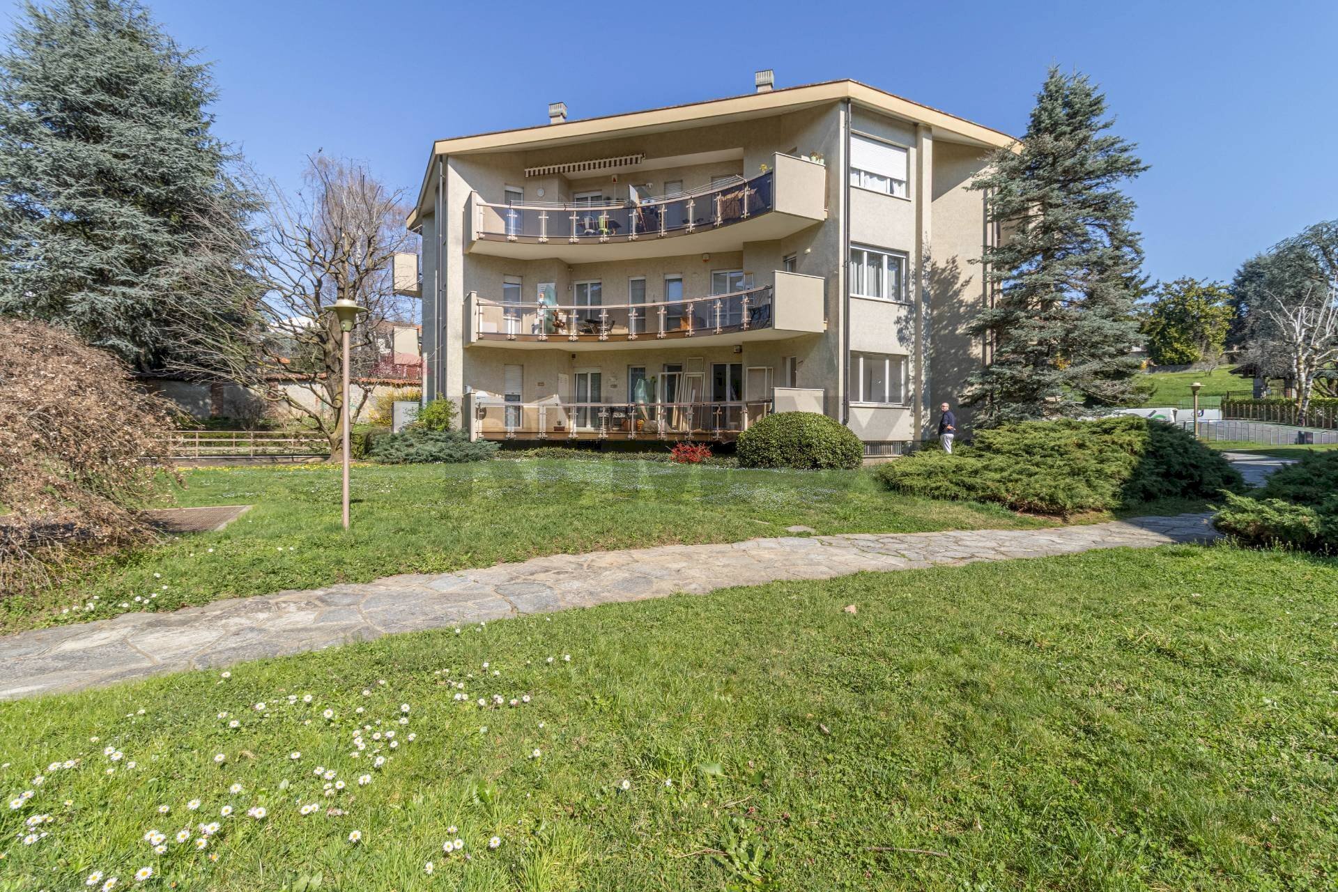 Two-room apartment Via Filippo Juvarra, 23 
 Biella, Biella - photo 1