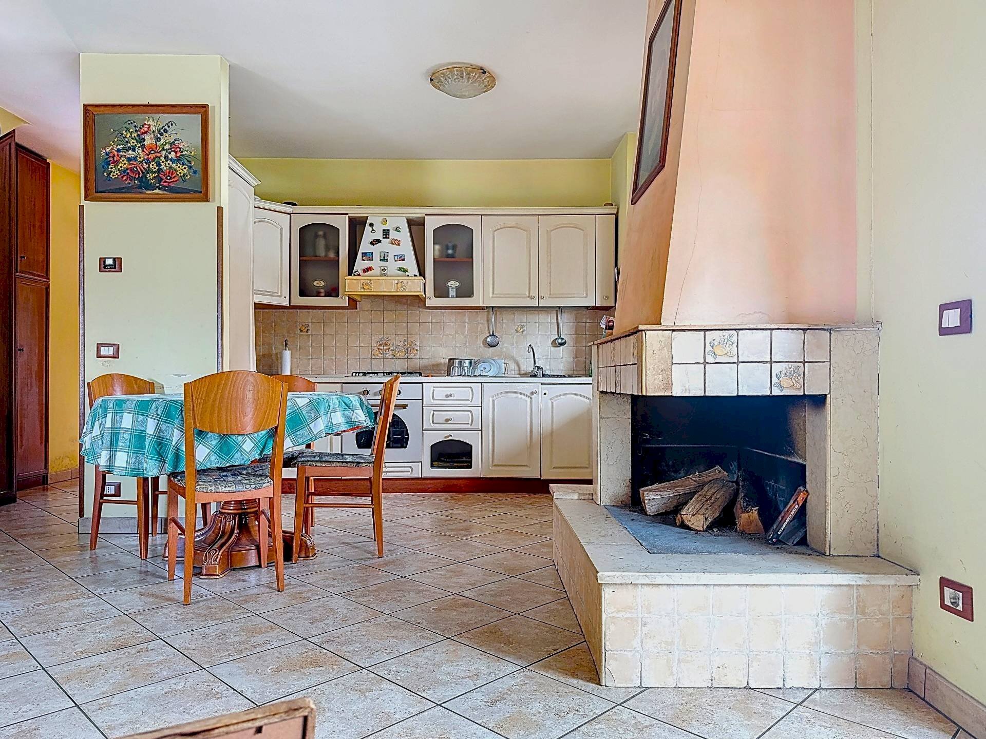 Foto 3 - Quadrilocale Via dello Stadio
 
38, Monterotondo - foto 3