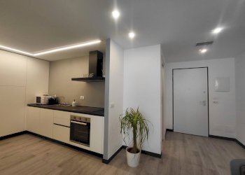 Foto 12 - Bilocale Via Antonio Cantore
 
8H, Genova - foto 12