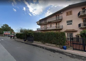 Foto 3 - Box Via Kennedy
 
51, Sant'Agata Li Battiati - foto 2