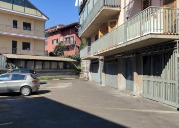 Foto 4 - Box Via Kennedy
 
51, Sant'Agata Li Battiati - foto 3